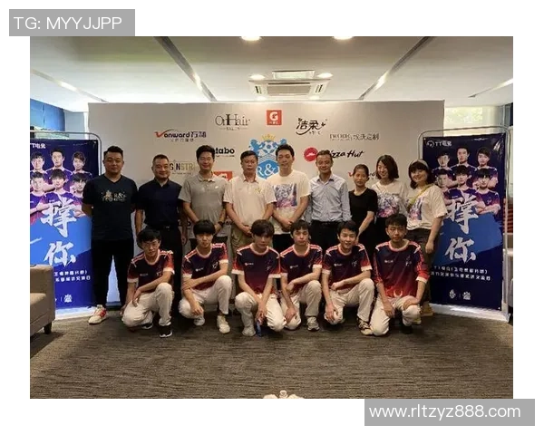 上海篮球队默契配合分析与战术探讨助力球队提升竞技水平 上海篮球队默契配合分析与战术探讨助力球队提升竞技水平