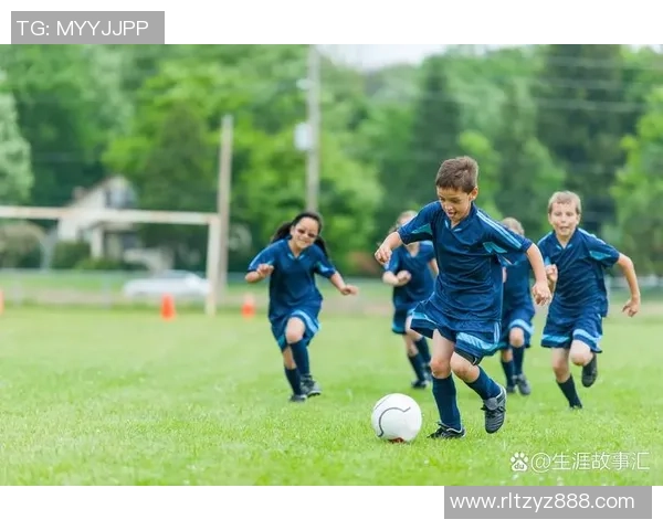 足球巨星的心声揭秘:从绿茵场到生活的真实故事与感悟 足球巨星的心声揭秘:从绿茵场到生活的真实故事与感悟