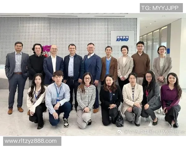 深圳足球队防守革新之路:从战术调整到球员素质提升的全面探讨 深圳足球队防守革新之路:从战术调整到球员素质提升的全面探讨